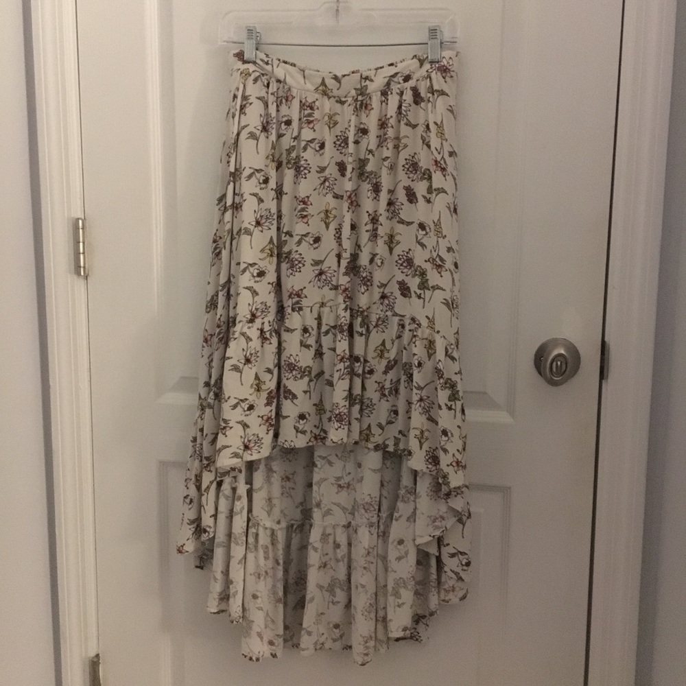 Xhilaration high-low skirt